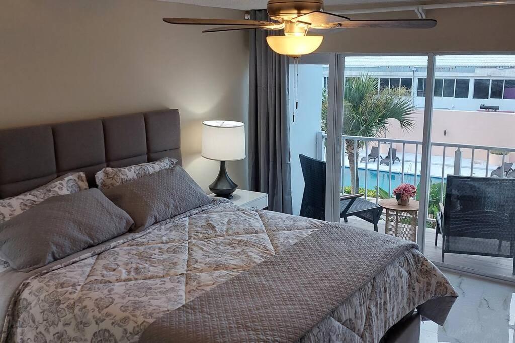Nassau Harbour Cozy 2 Bedroom Condo Ngoại thất bức ảnh